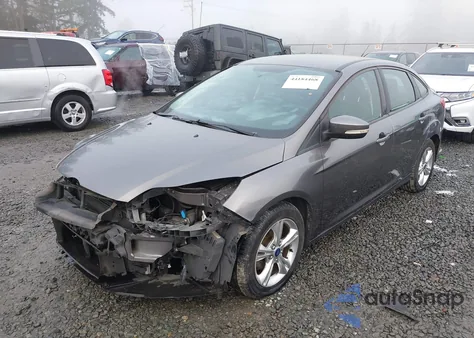 2013 Ford Focus Se z USA, uszkodzony, nr VIN 1FADP3F25DL353710